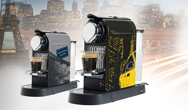 Burg Design produziert Gehäuse für einen Kaffeevollautomaten in zwei Designs und PMD Technologie für die weltweite Markteinführung eines Großkonzernes. Burg Design produziert Gehäuse für einen Kaffeevollautomaten in zwei Designs und PMD Technologie für die weltweite Markteinführung eines Großkonzernes.
